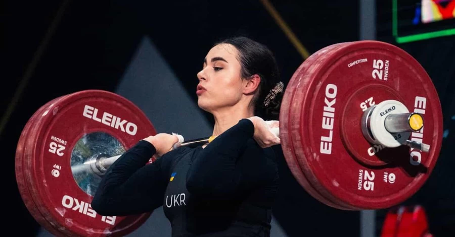 Важкоатлетка Ірина Домбровська: З народженням сина навіть кілограми на штанзі пішли вгору 