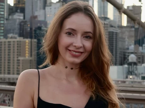 Блогер Ангелина Пычик впервые прокомментировала работу на каналах Мураева