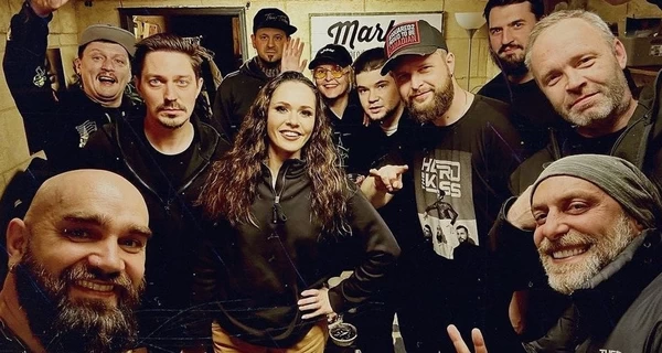 Юлия Санина поскандалила с бывшим менеджером The Hardkiss и пригрозила ему судом