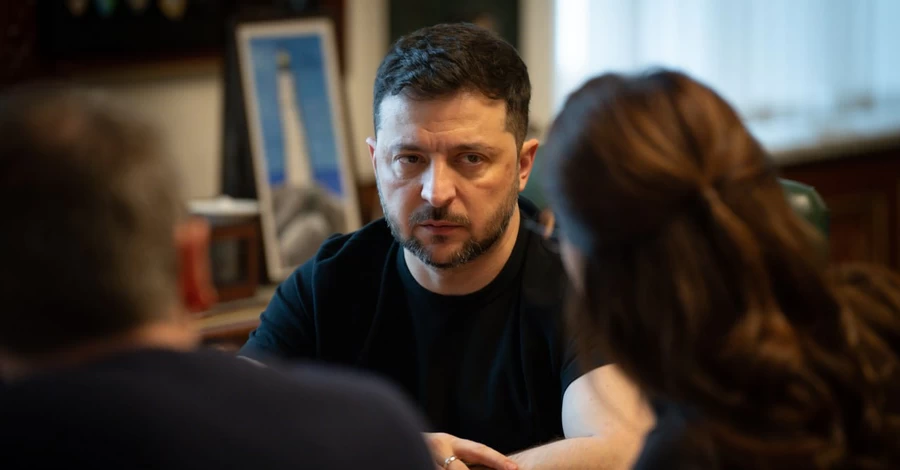 Зеленский поручил ускорить перезагрузку топовых энергокомпаний на фоне коррупционного скандала 