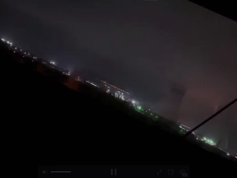 На оккупированном Донбассе дроны ударили по двум ТЭС, многие города остались без света