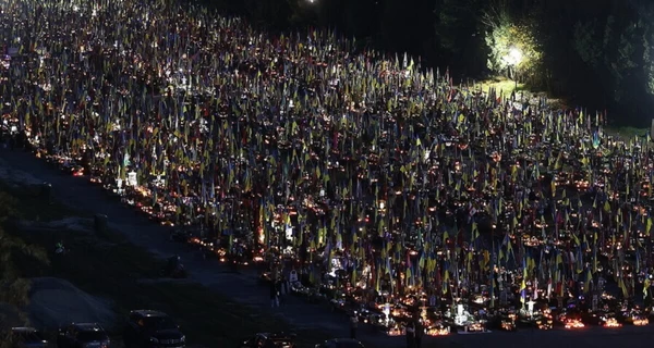 Во Львове на Марсовом поле почти не осталось мест для захоронений военных