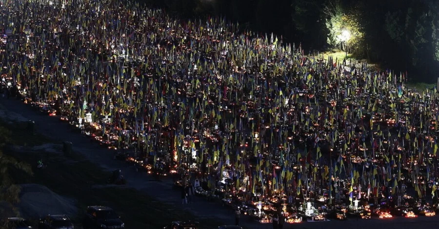 Во Львове на Марсовом поле почти не осталось мест для захоронений военных