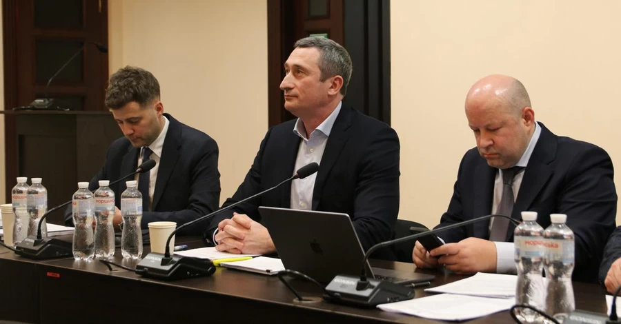 Экс-министра Чернышова хотят взять на поруки три человека, среди них - епископ Команский