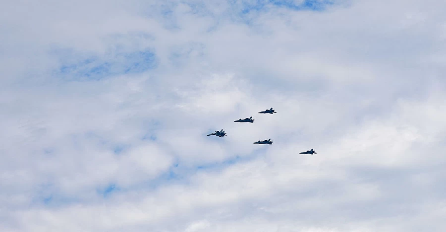 Польша и Румыния поднимали авиацию из-за российских ударов по Украине