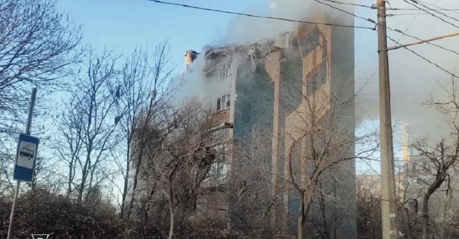 РФ запустила по Україні 48 ракет і 470 дронів, - Зеленський прокоментував нічну атаку