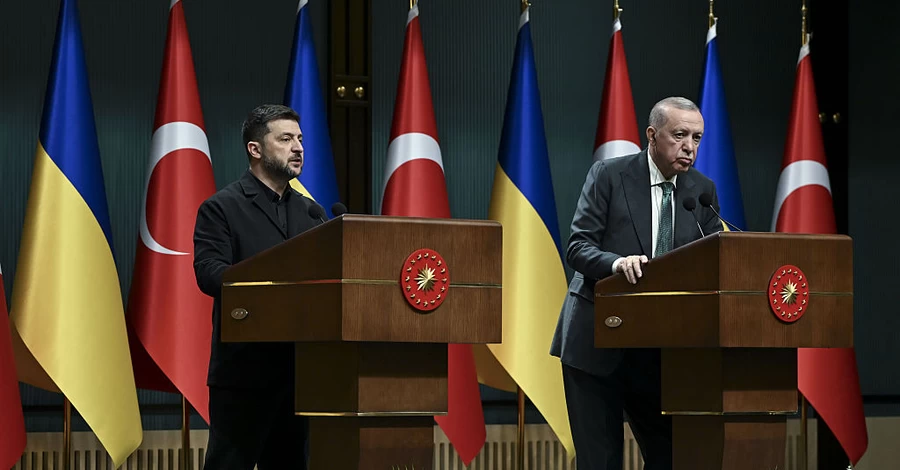 Україна сподівається відновити обміни полоненими до кінця року, – Зеленський у Туреччині