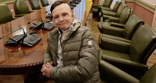 Президент наградил Романа Олексива из Львова отличием 