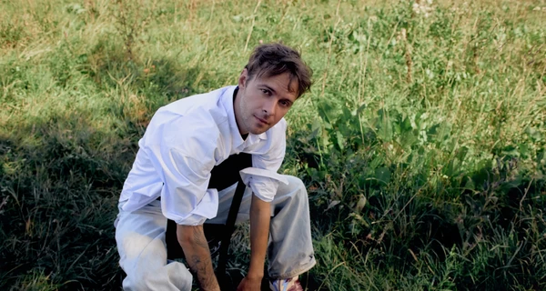 Макс Барских показал, что происходило за кадром съемок нового мини-альбома 