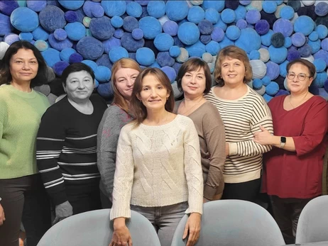 В результате артиллерийского обстрела Херсона погибла доцент университета, ее дочь ранена