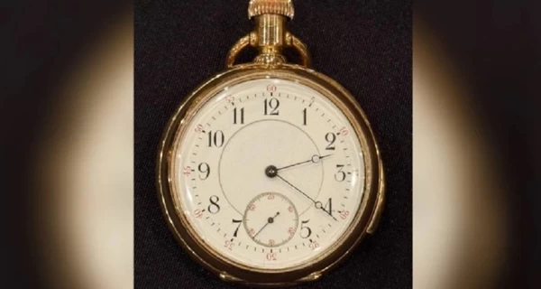 Золотые часы с 