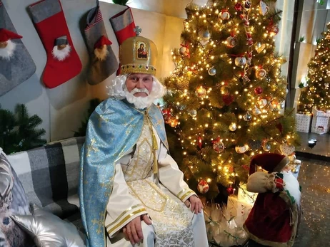 Актер, 30 лет исполняющий роль Святого Николая: Современные дети все равно верят в чудеса