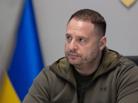 Єрмаку про підозру в рамках обшуків не повідомляли, – ЗМІ