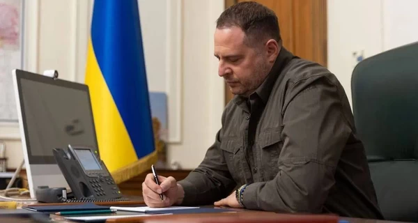 Ермак подал в отставку за день до встречи с Уиткоффом и зятем Трампа в Майами