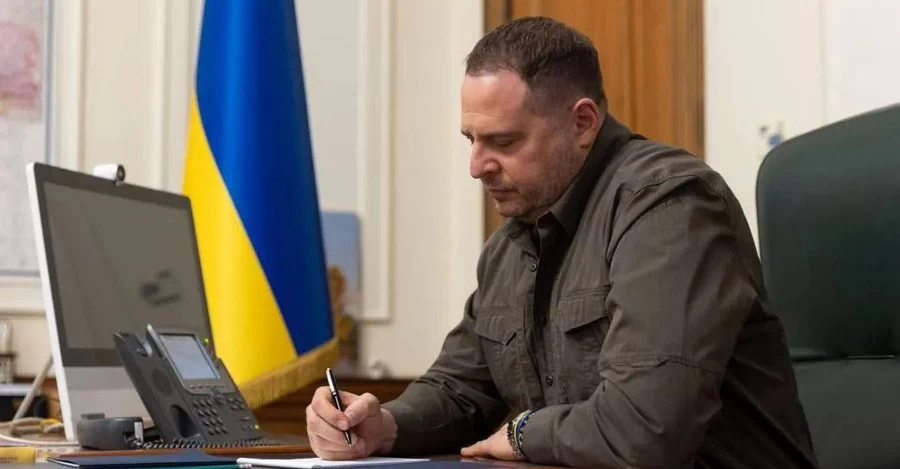 Ермак подал в отставку за день до встречи с Уиткоффом и зятем Трампа в Майами