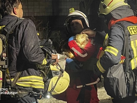 Розбився, вистрибнувши з вікна 3-го поверху, - ОВА про жертву ракетного удару по Вишгороду