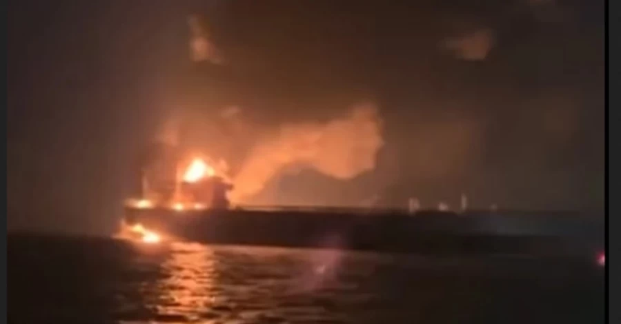  СБУ атакувала морськими дронами танкери 