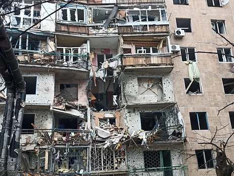 Війська РФ вдарили по житлових будинках у Краматорську - щонайменше четверо поранених 