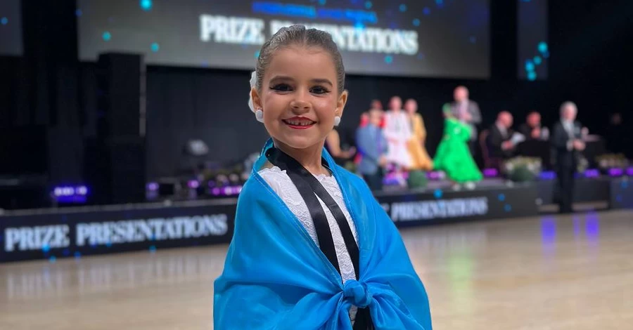 &ldquo;Чому ведучий мені вклонився?&rdquo; - 7-річна Злата Верес стала чемпіонкою світу у бальних танцях