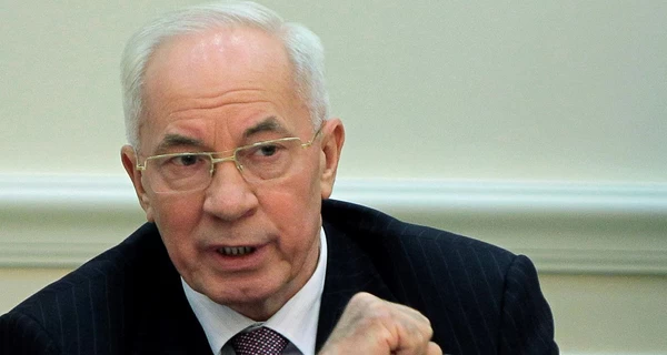  Суд признал Азарова виновным в государственной измене 