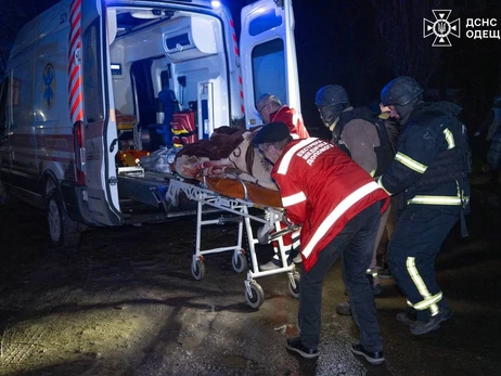 Росіяни атакували Одесу дронами, є постраждалі, пошкоджена енергоінфраструктура