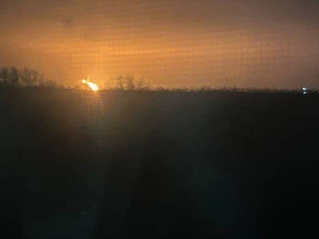 У Росії дрони атакували порт у Темрюку і НПЗ у Сизрані