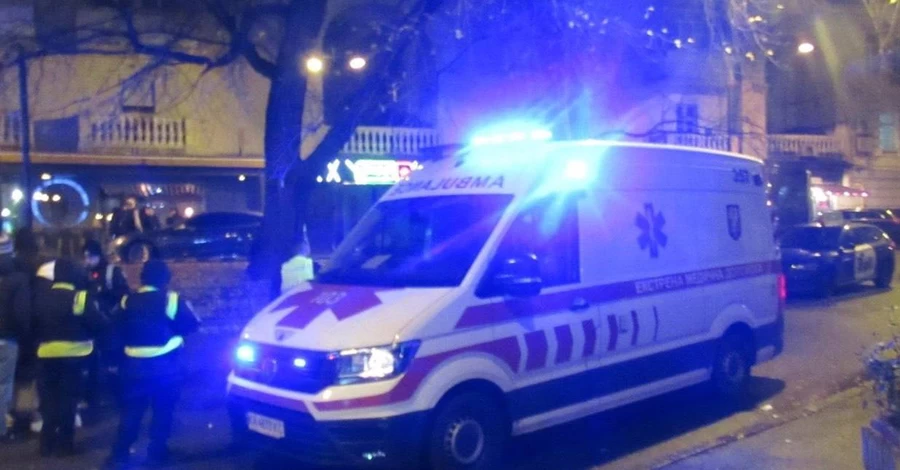 В центре Киева профессиональный спортсмен избил мужчину до потери сознания, его задержали