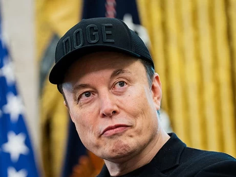 Ілон Маск закликав ліквідувати Євросоюз після штрафу його соцмережі 