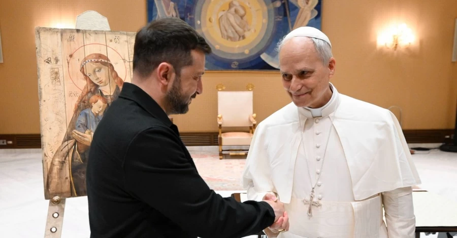 Владимир Зеленский уже в Риме: встретится с Папой Львом XIV и премьером Мелони
