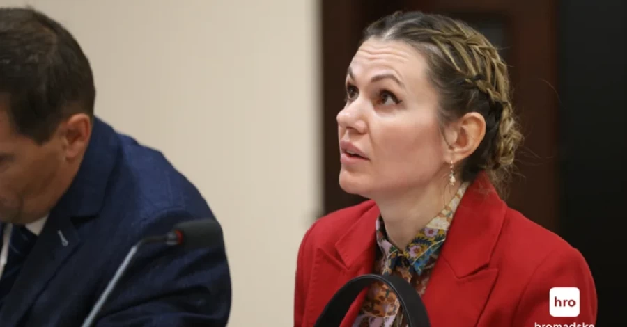 Мене обіср*ли на всю країну! - Скороход у суді, де їй обирають запобіжний захід