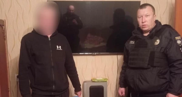 У Сумах 60-річний чоловік вистрілив з вікна та поранив шістьох дітей