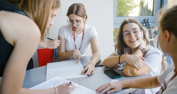 Кабмин утвердил введение «зимнего поступления» на нулевой курс в вузах