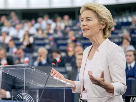 Урсула фон дер Ляйен – Трампу: Не стоит вмешиваться в европейскую демократию