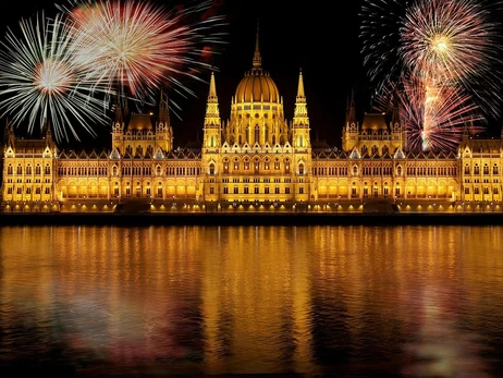 Новорічні Львів, Варшава чи Відень: де найкращі ярмарки, ілюмінації та ціни