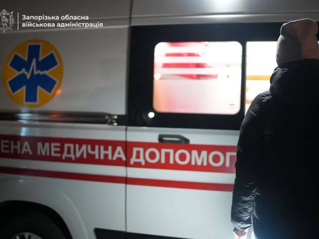 Росіяни вдарили дроном по Запоріжжю, поранено двох людей