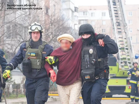 Удар по Запоріжжю: постраждали 26 людей, сталося попадання у багатоповерхівку