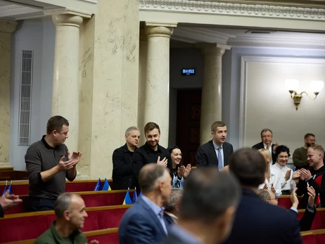 Верховная Рада обязала министров приходить в парламент на свое увольнение 