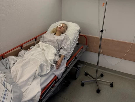 Катерина Бужинська перенесла операцію після серйозної травми ока