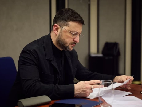 Зеленський про репараційний кредит: Росія повинна бачити, що Україна забезпечена грошима