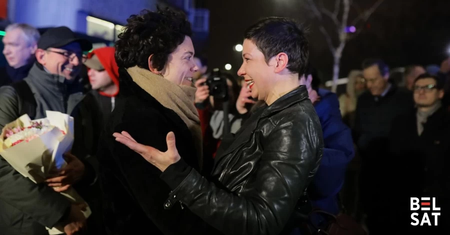 Украина доставила освобожденных белорусских политзаключенных в Варшаву