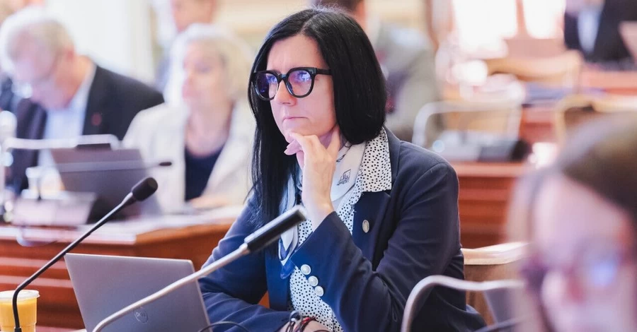 Польській депутатці, що напала на українського таксиста, висунули офіційне звинувачення  