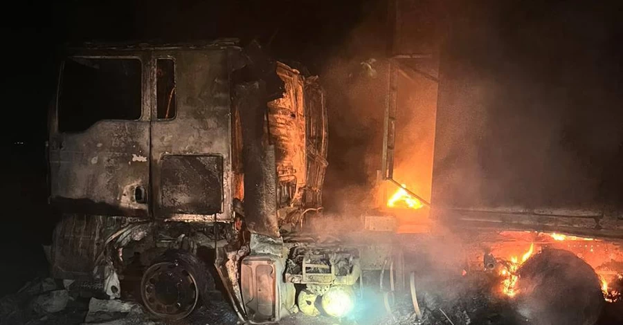 РФ масовано атакувала південь України: в Одесі загинули 8 людей, а Миколаїв залишився без світла