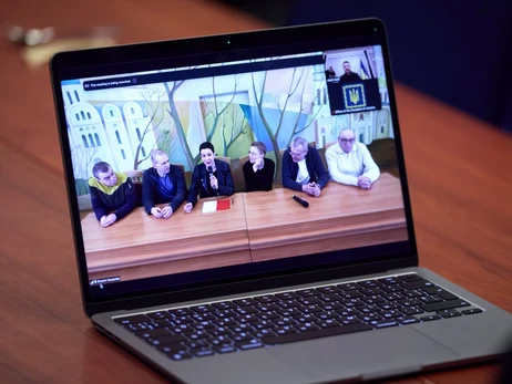 В Берлине отменили пресс-конференцию Бабарико, который не смог сказать, чей Крым