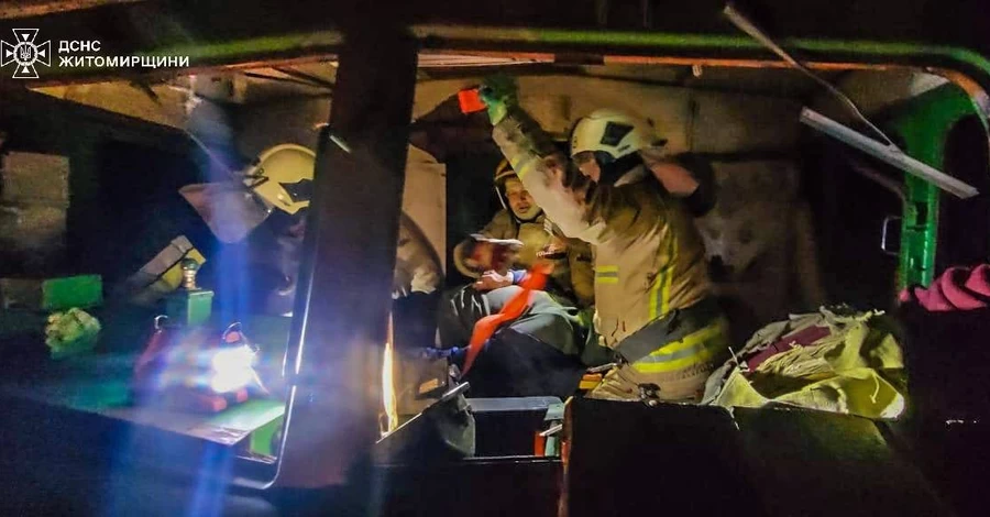 Залізничників, що постраждали від атаки РФ в Коростені, доправлять до київської лікарні