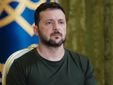 Володимир Зеленський офіційно попередив про можливий масований удар РФ найближчими днями