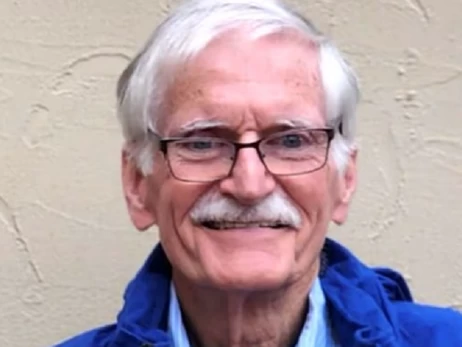 Помер Джеймс Мойлан - автор стрілки бензобаку, що допомагає мільйонам автомобілістів по всьому світу