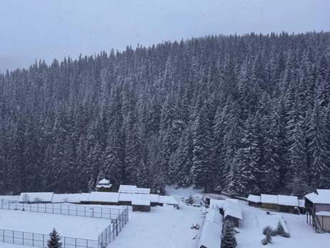 У Карпатах зафіксували 17°C морозу та 30 сантиметрів снігу