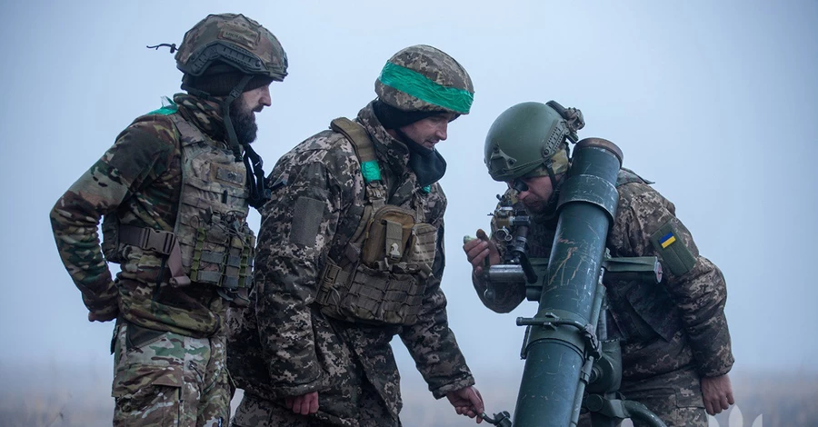 Військові підняли прапор України над пунктом Дачне на Дніпропетровщині 