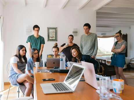 Факт. Як вибрати CRM для бізнесу та перестати втрачати клієнтів