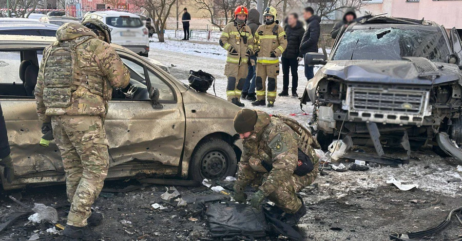 У Києві через підрив автівки військового на Оболоні затримали дівчину